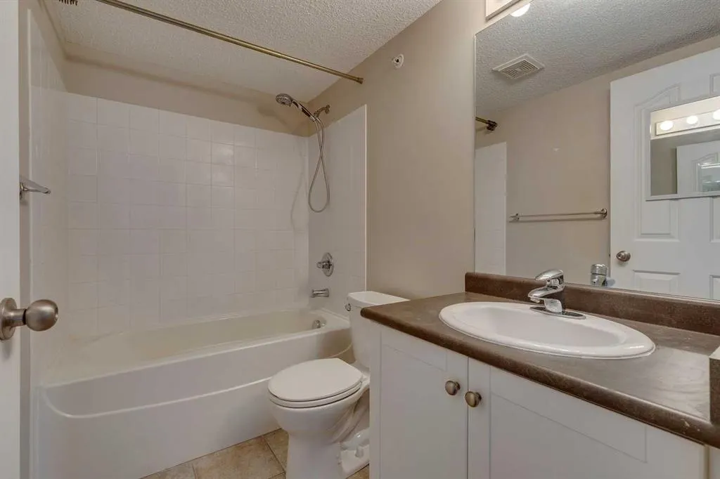 60 Panatella Street NW, #1413