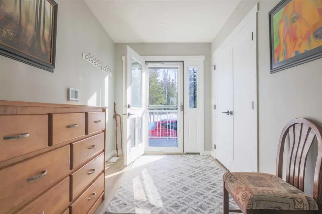 112 MEADOW PONDS