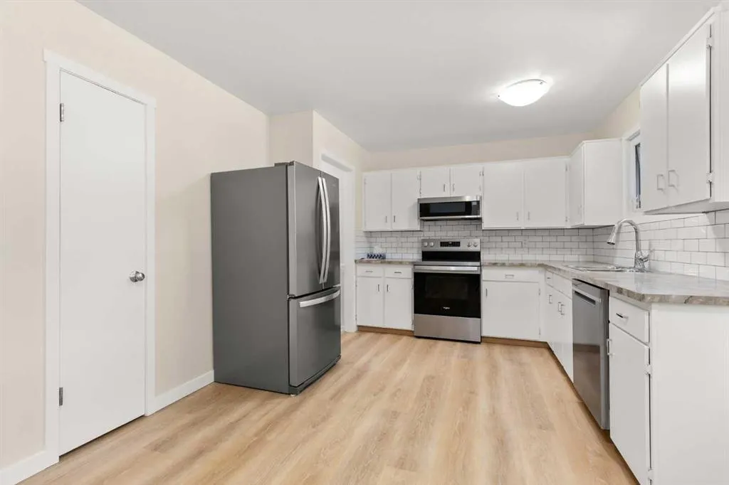 1804 17 Street SE