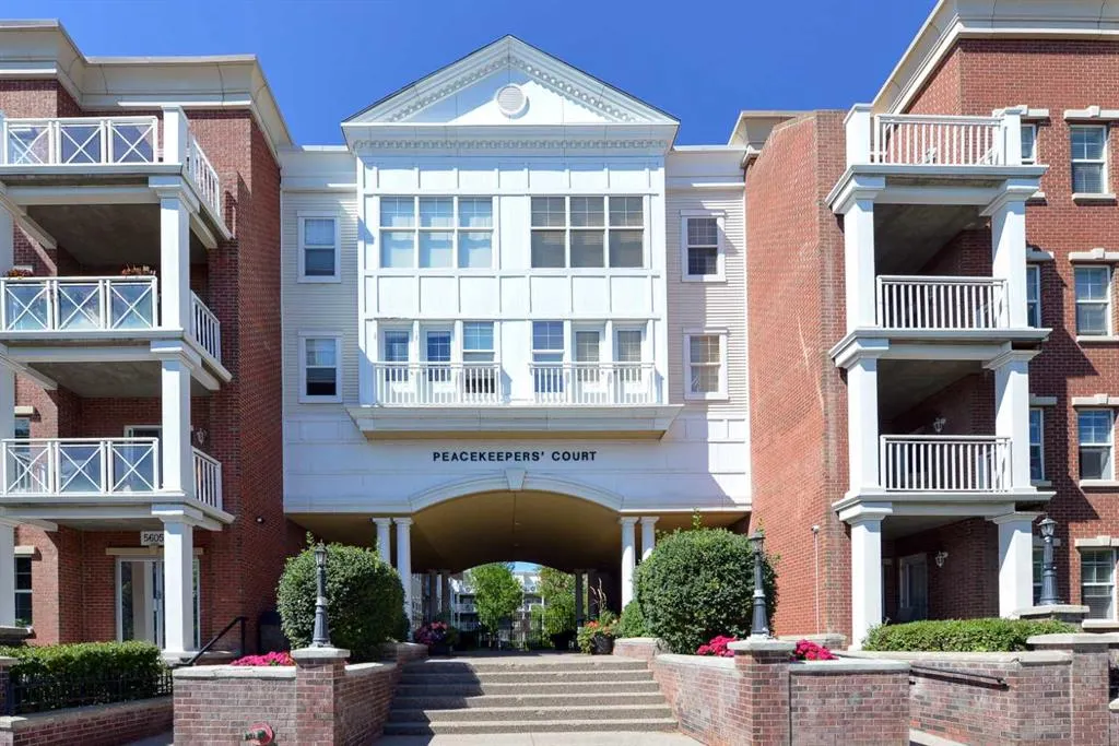 5605 Henwood Street SW, #4416