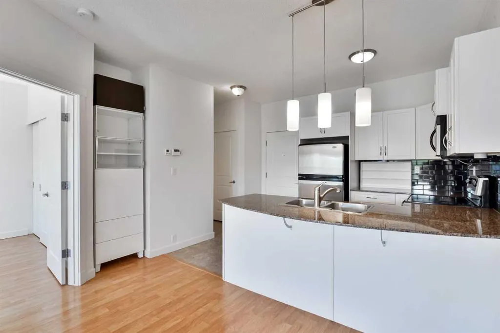 5605 Henwood Street SW, #4416