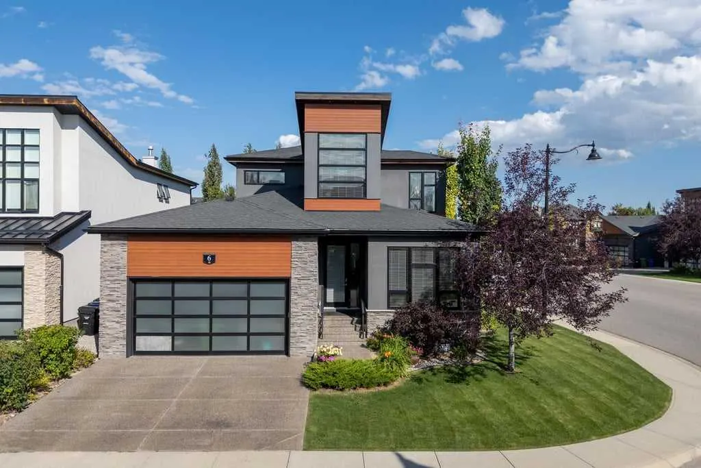 6 West Point Mews SW