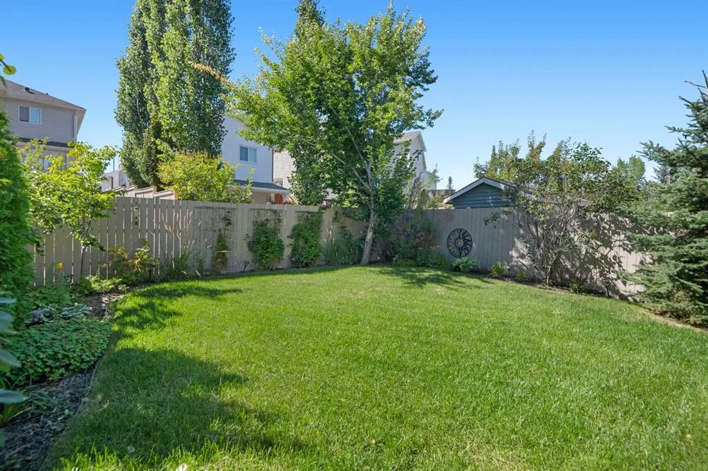 329 Bridleridge Way SW