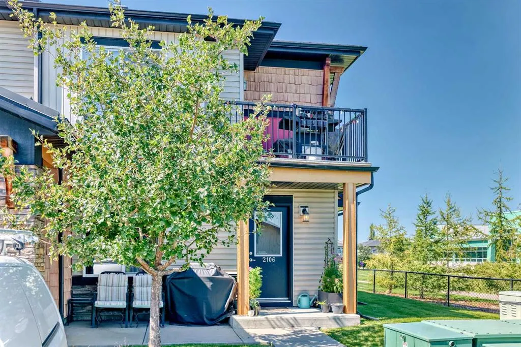 2781 Chinook Winds Drive SW, #2106