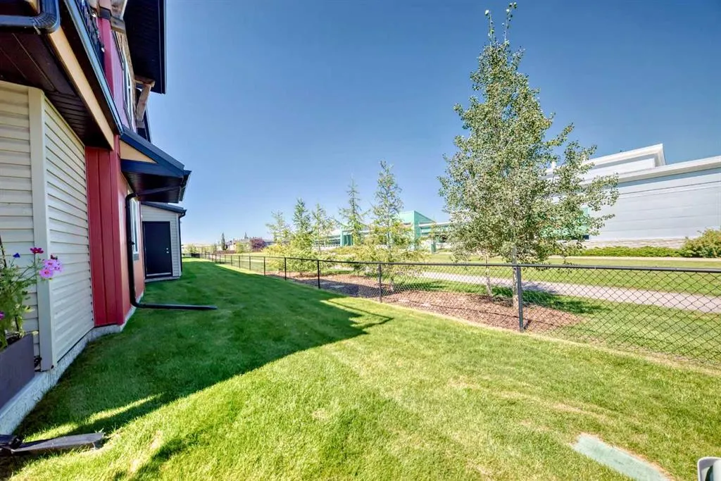2781 Chinook Winds Drive SW, #2106