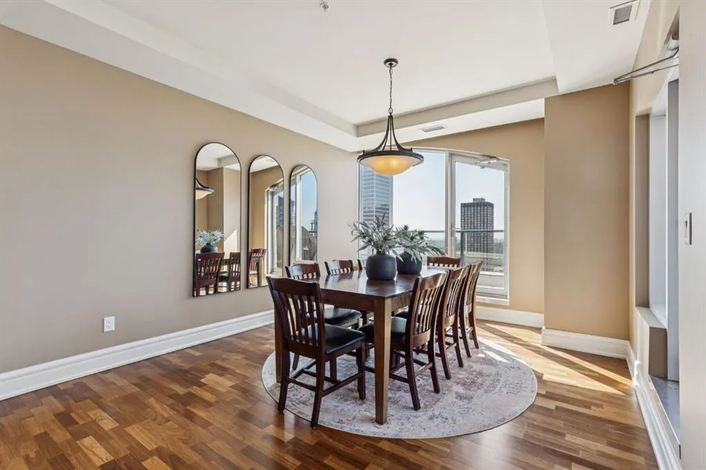 910 5 Avenue SW, #2802