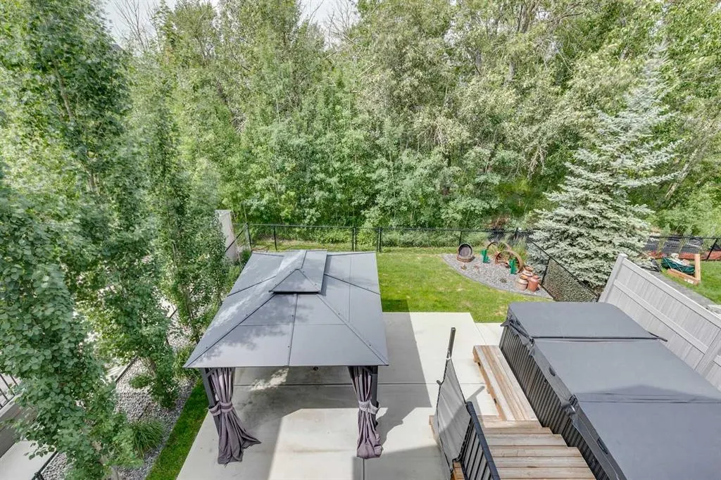 153 Walgrove Terrace SE