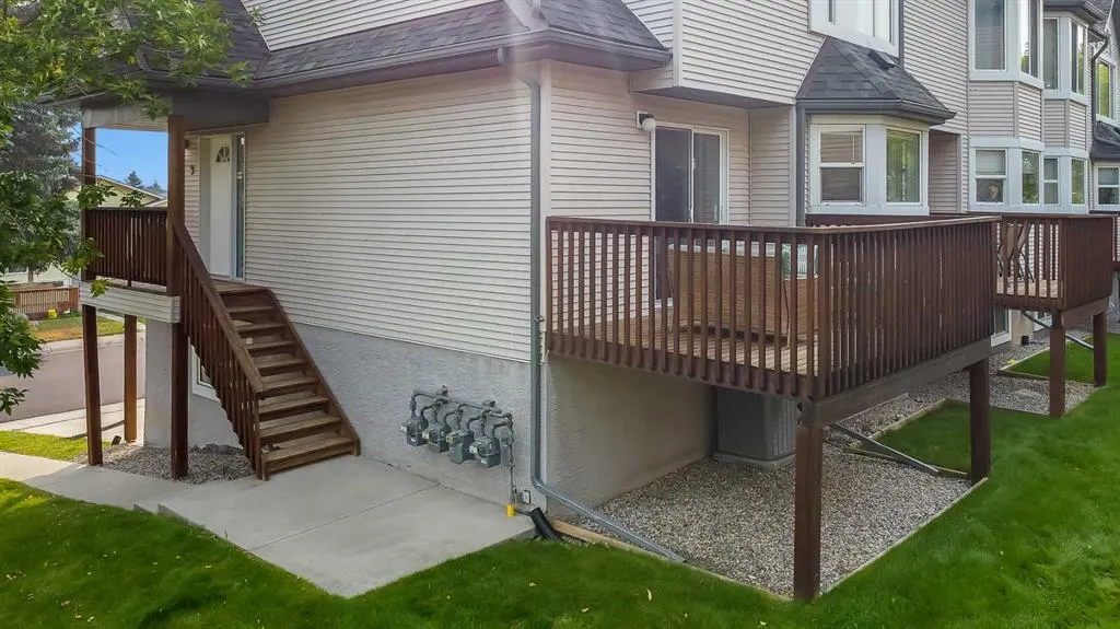 9 Sandarac Way NW