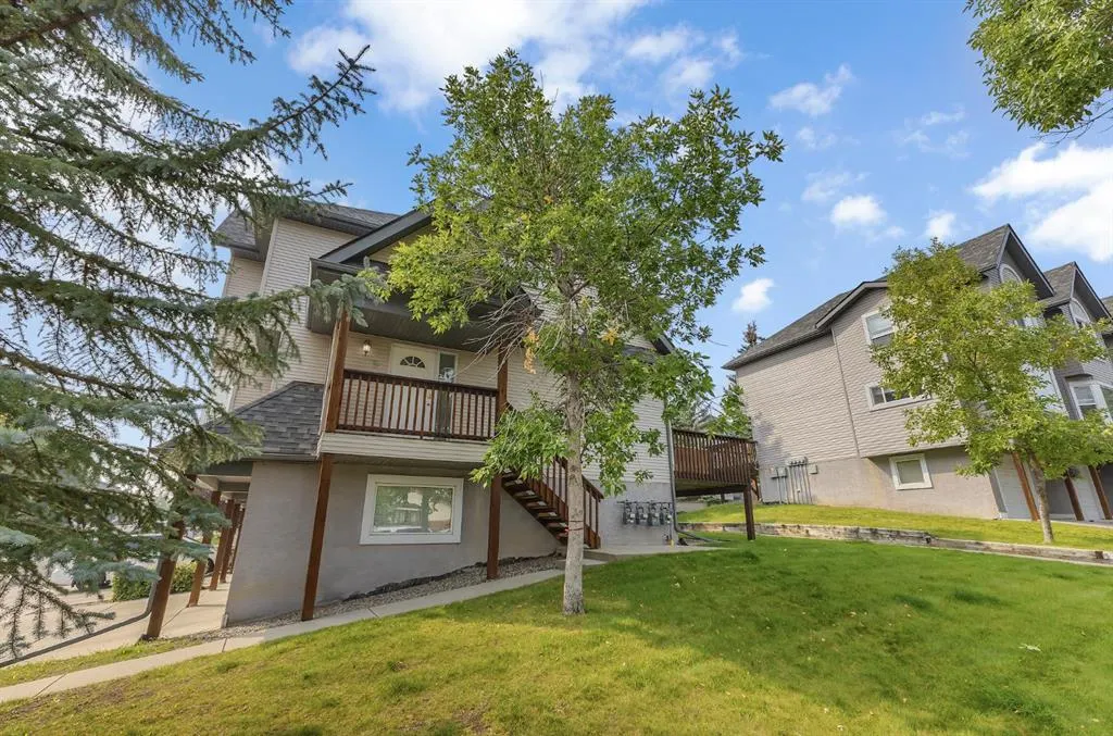 9 Sandarac Way NW