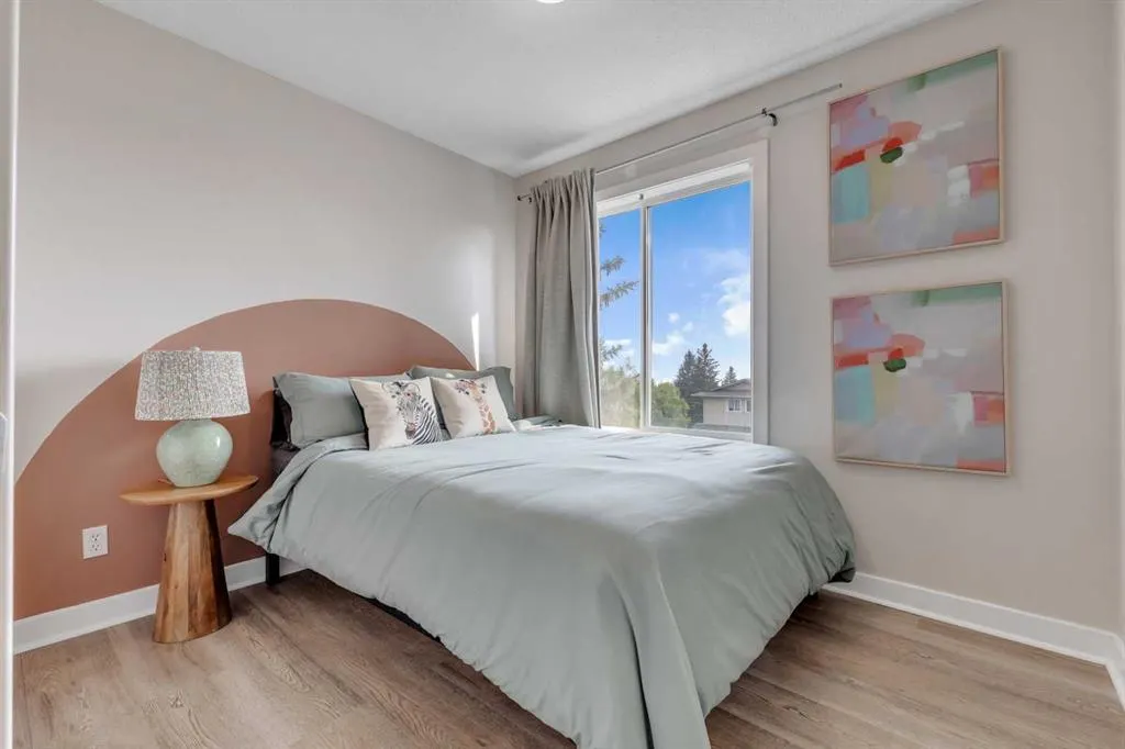 9 Sandarac Way NW