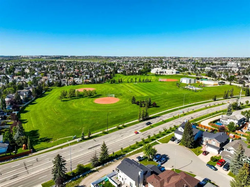 31 Scenic Park Crescent NW