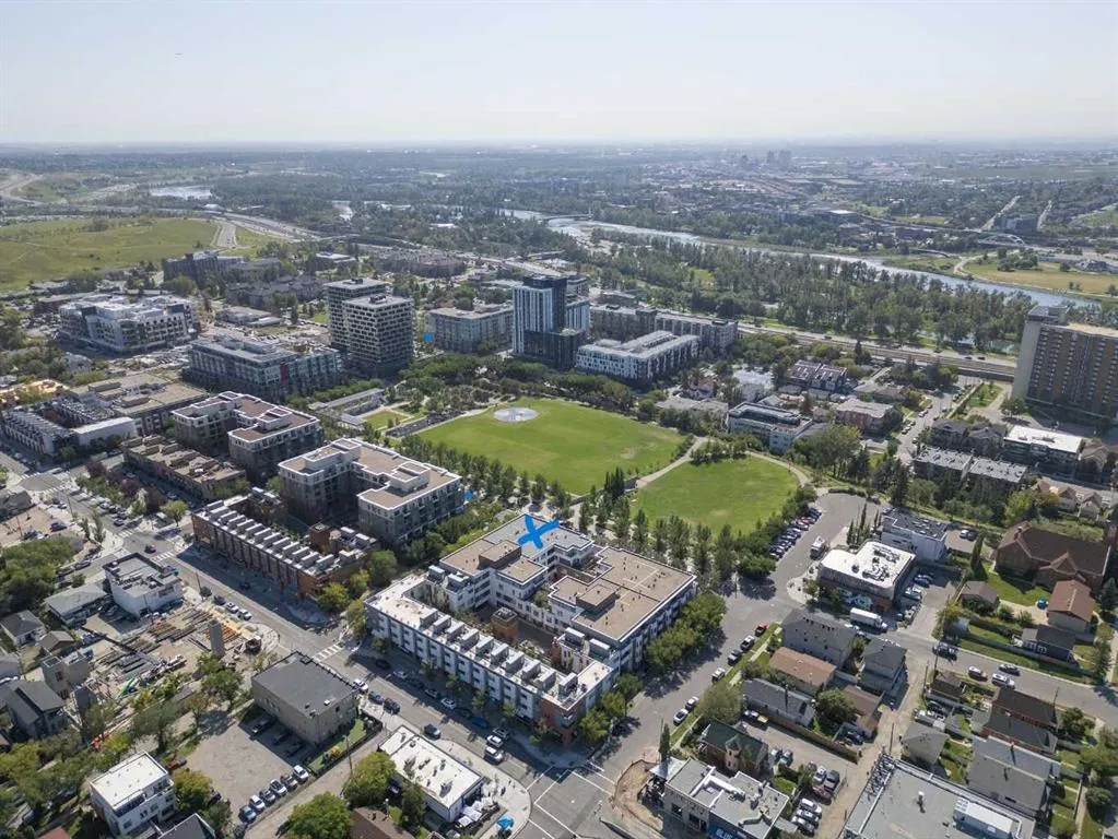 880 Centre Avenue NE, #301