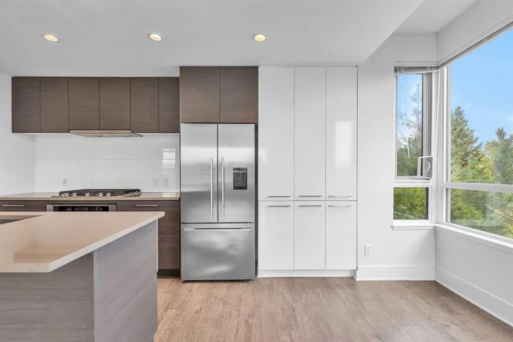 38 9 Street NE, #304