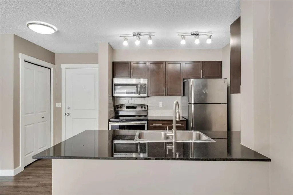 10 Kincora Glen Park NW, #312