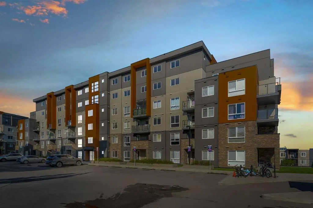 10 Kincora Glen Park NW, #312