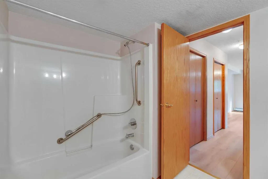 7239 Sierra Morena Boulevard SW, #109