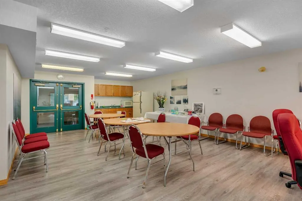 7239 Sierra Morena Boulevard SW, #109