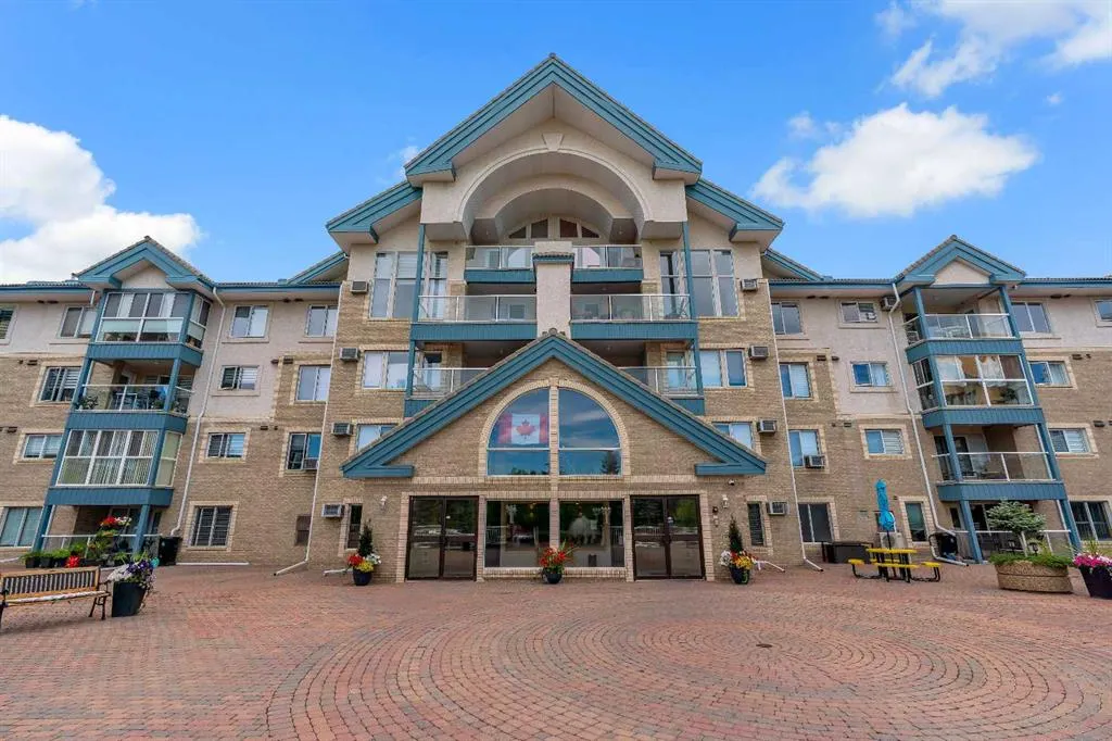 7239 Sierra Morena Boulevard SW, #109
