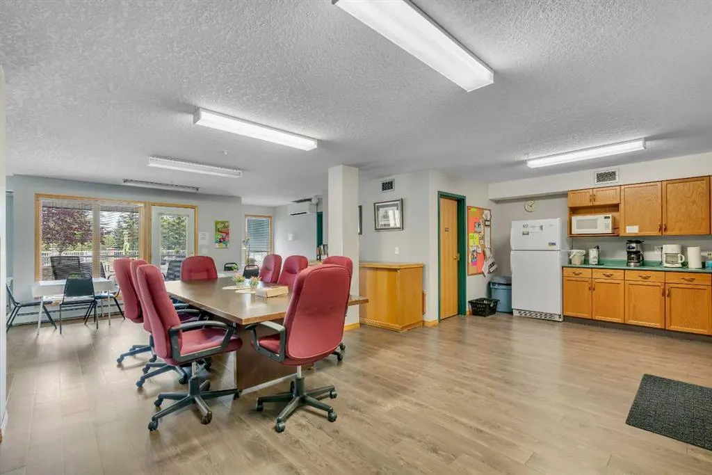 7239 Sierra Morena Boulevard SW, #109