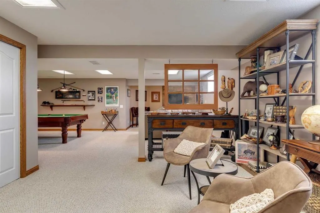 143 Westridge Close