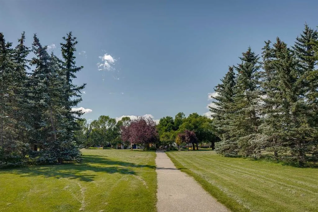 143 Westridge Close