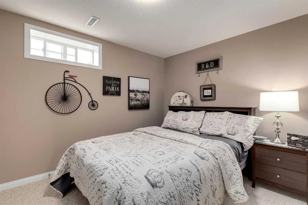 143 Westridge Close