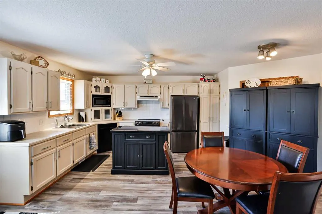132 Alder Place