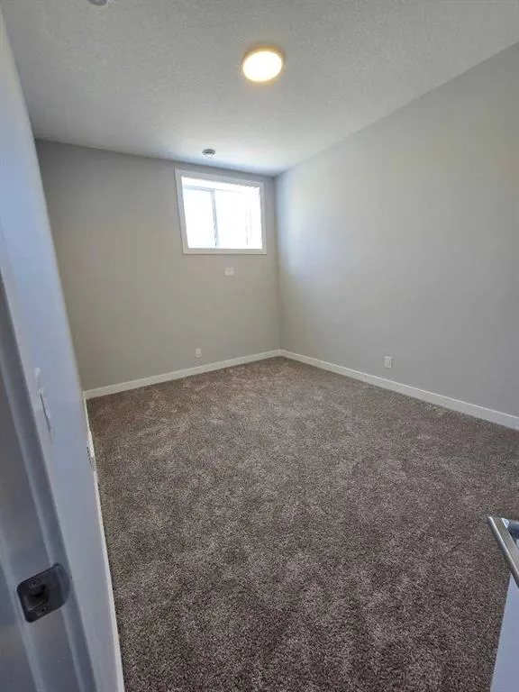 176 Lakewood Circle