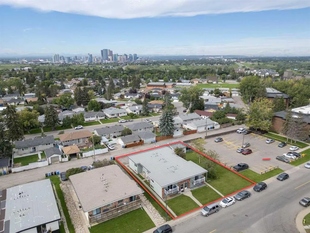 1123 Mckinnon Drive NE