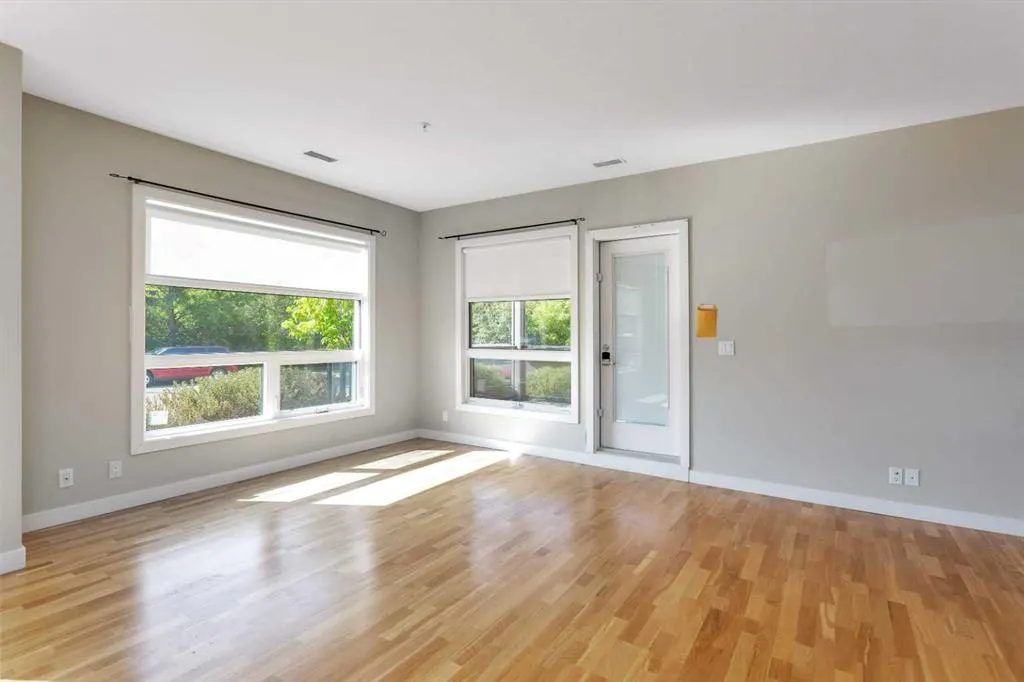 5110 36 Street, #115