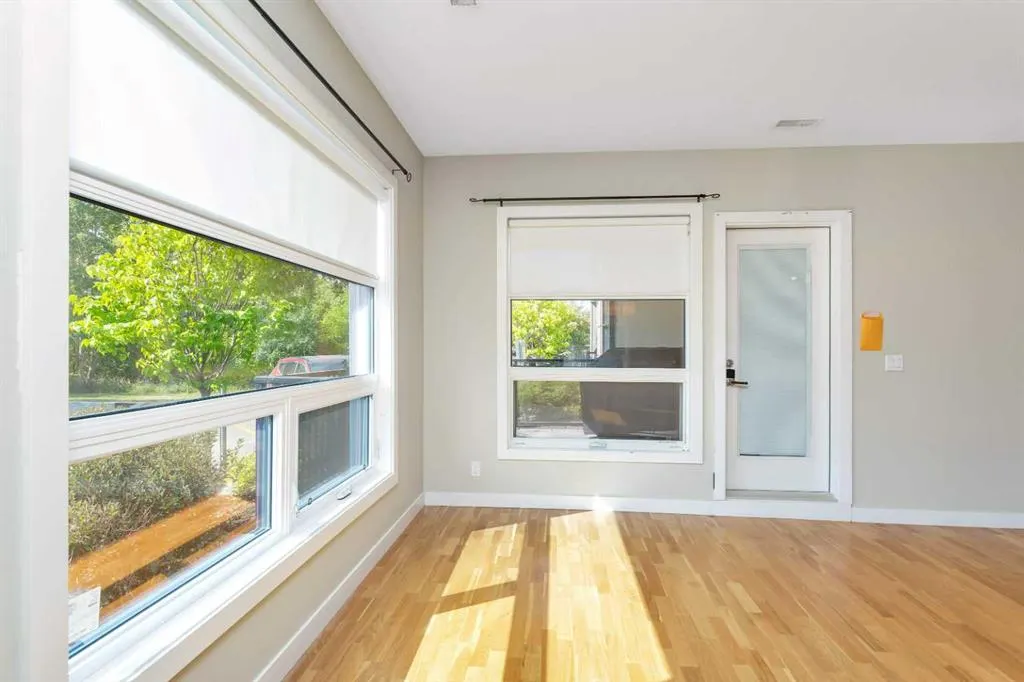 5110 36 Street, #115