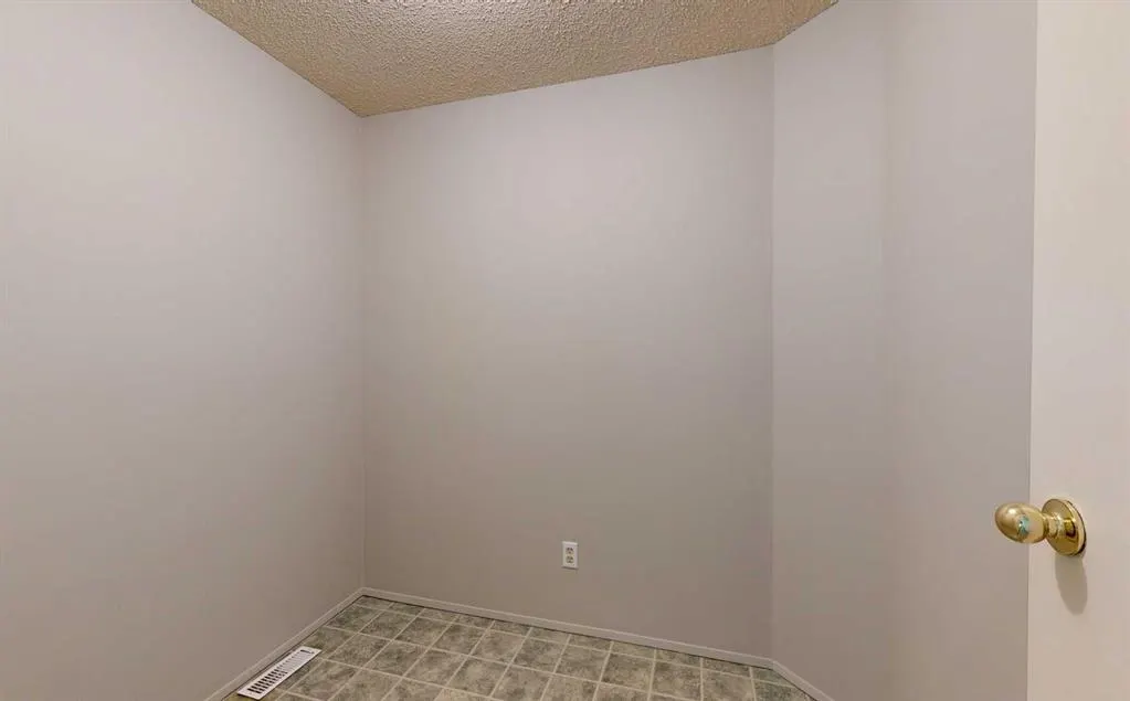 9501 72 Avenue, #141