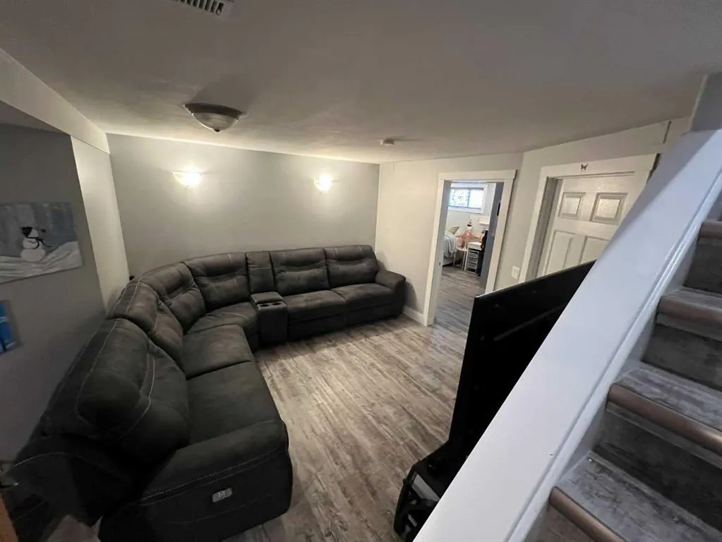 8801 125 Avenue