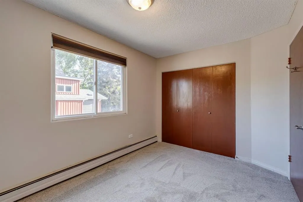 1502 21 Avenue SW, #202