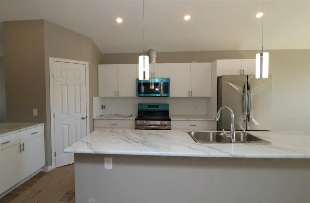 443 Henricks Drive