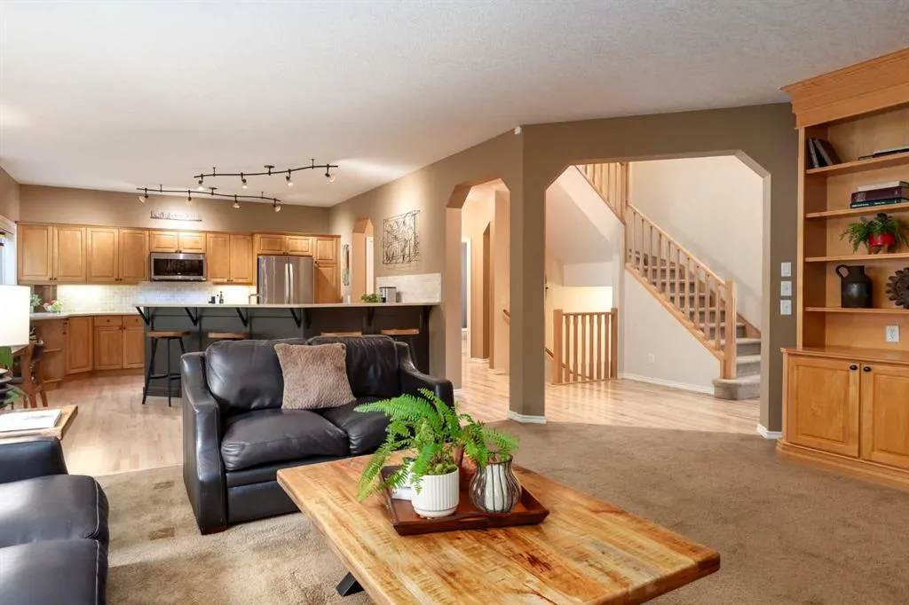 230 Discovery Place SW