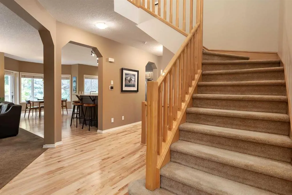 230 Discovery Place SW