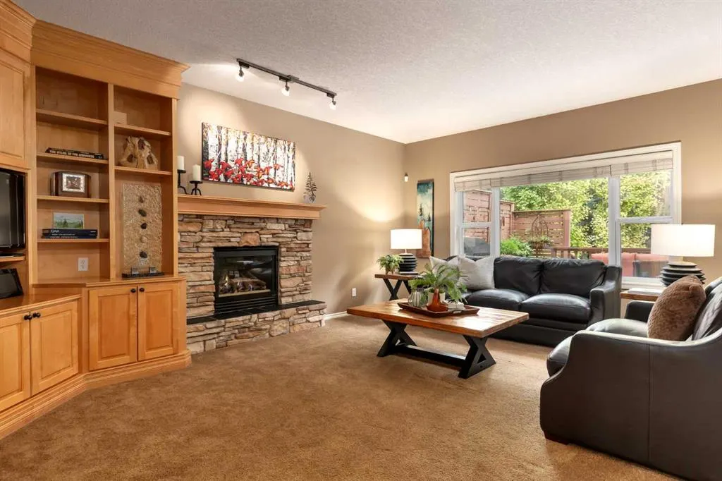 230 Discovery Place SW