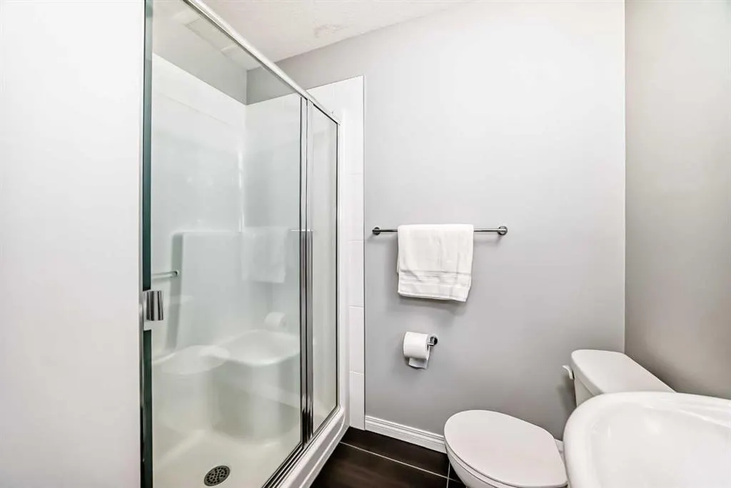 280 Williamstown Close NW, #506