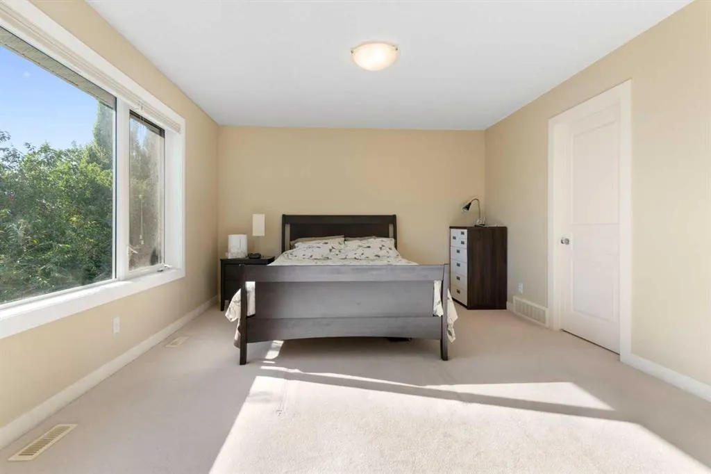 46 Tuscany Glen Way NW