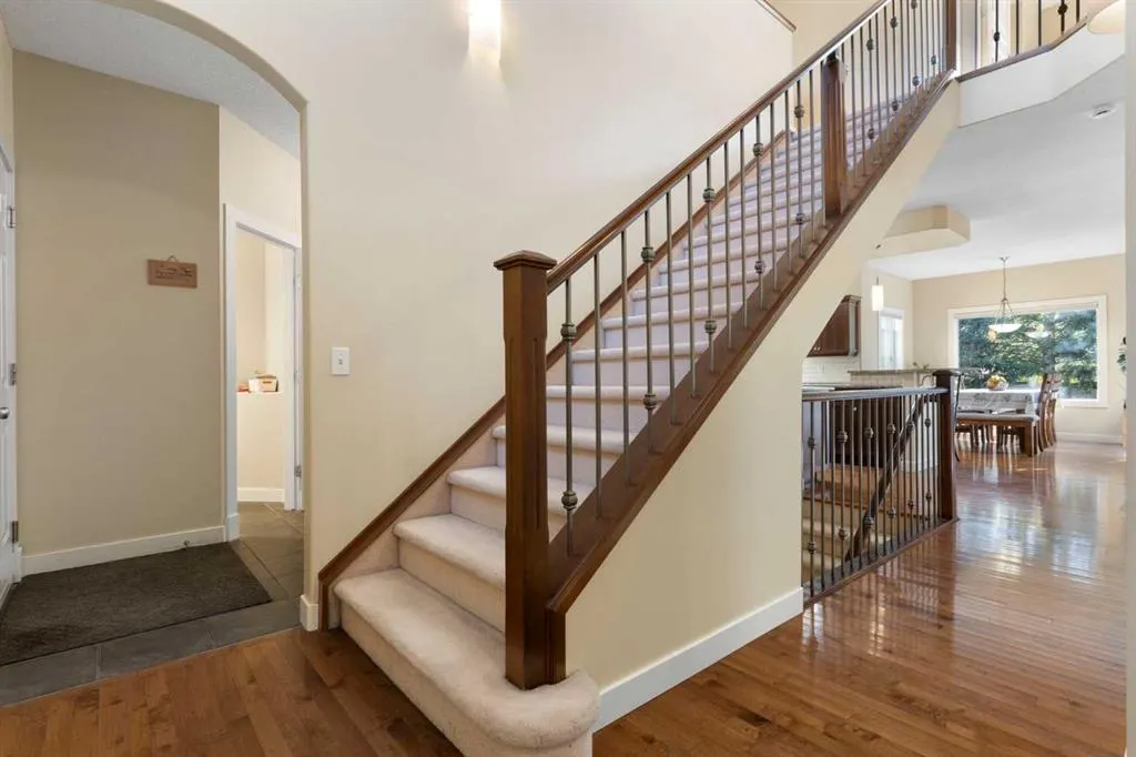 46 Tuscany Glen Way NW