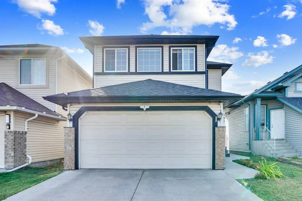 151 Saddlehorn Close NE