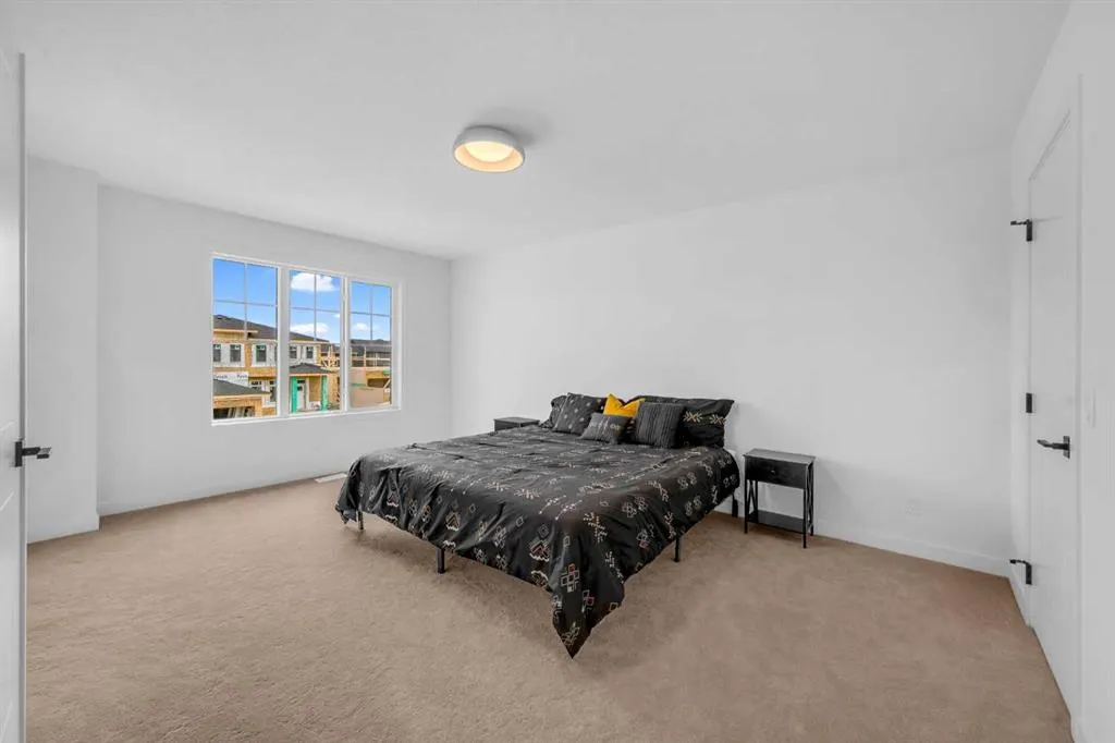 288 Sora Terrace SE