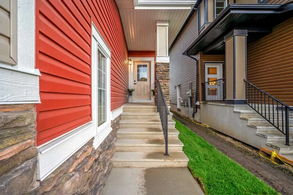 288 Sora Terrace SE