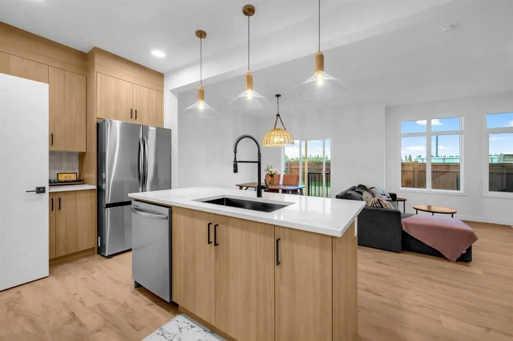 288 Sora Terrace SE