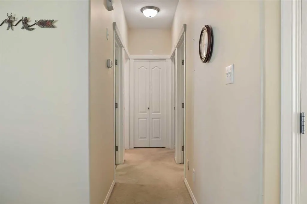 240 Heritage Boulevard W, #1