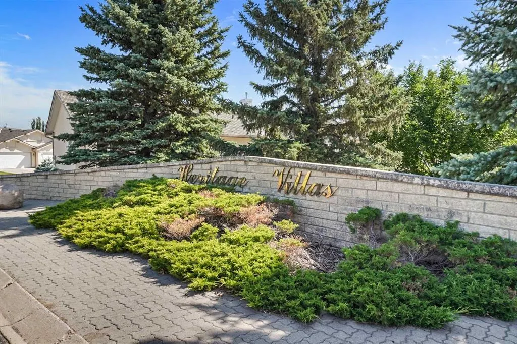 240 Heritage Boulevard W, #1