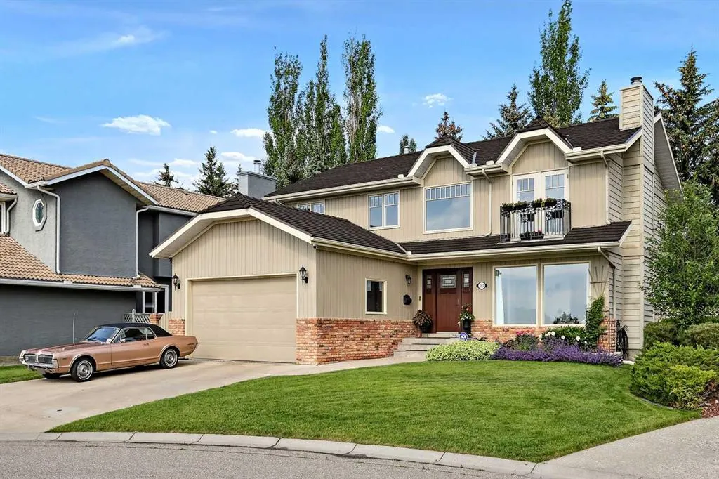 163 Woodhaven Crescent SW
