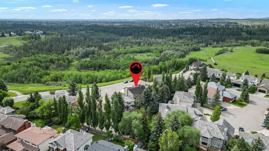 163 Woodhaven Crescent SW