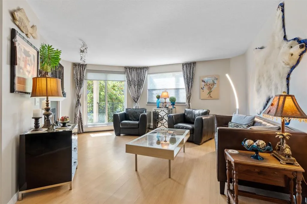 705 56 Avenue SW, #203
